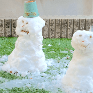 庭で作った雪だるま